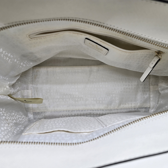 Kate Spade Cream and Black Tote with Detachable Strap - Picture 9 of 11